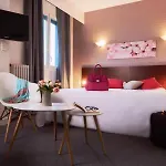Hotel Grand D'orléans 3*