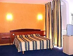 Hotel Logis Grand D'orleans