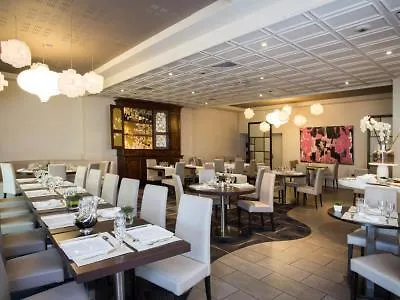 Logis Grand D'orleans Hotel