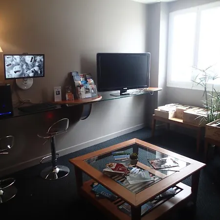 ホテル Logis Grand D'orleans アルビ