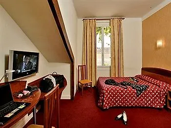 Hotel Logis Grand D'orléans