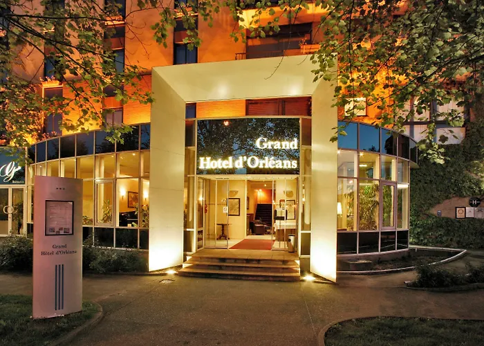 Logis Grand D'orleans 3* アルビ